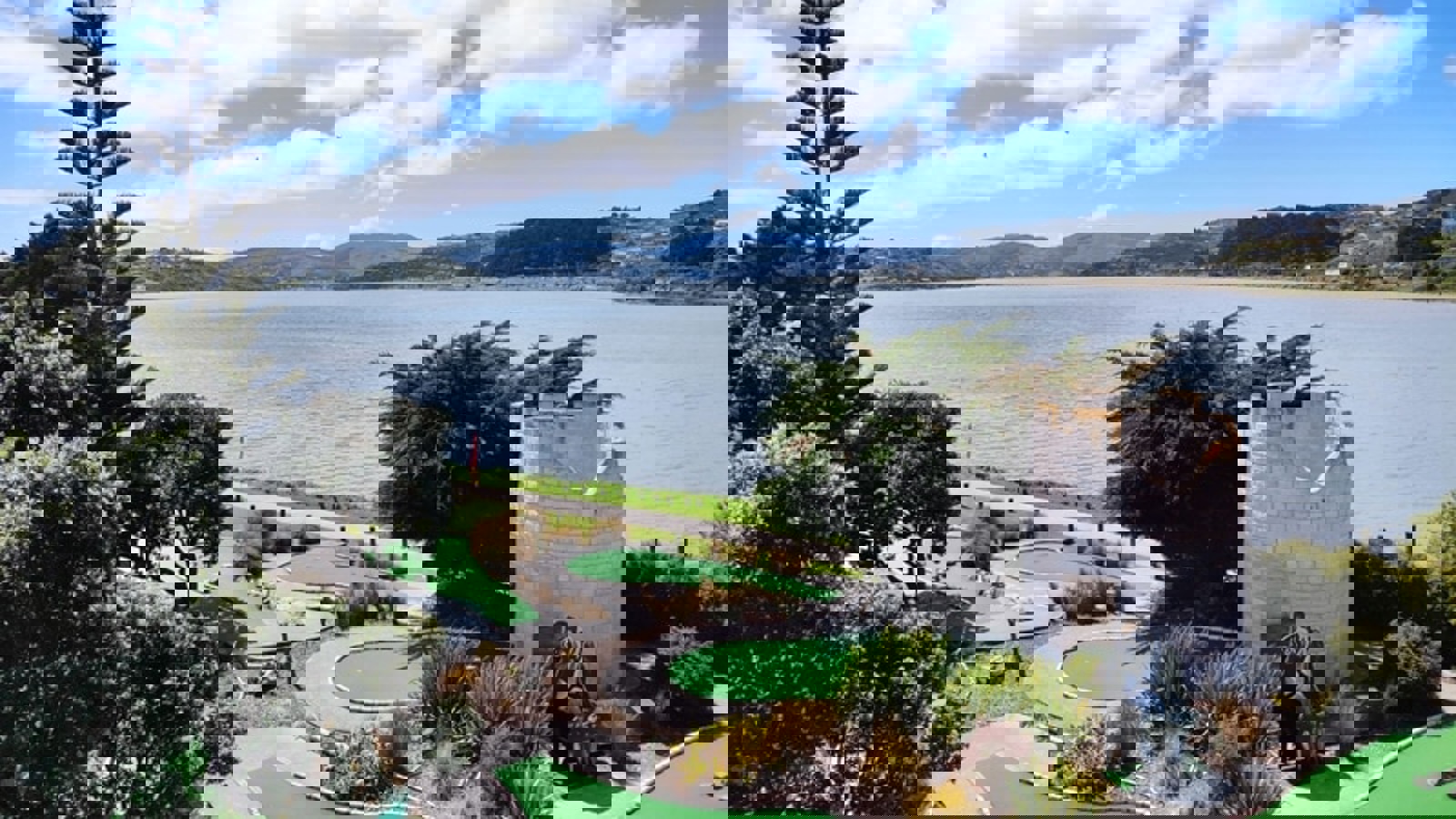 Mini Putt / Activities Hero